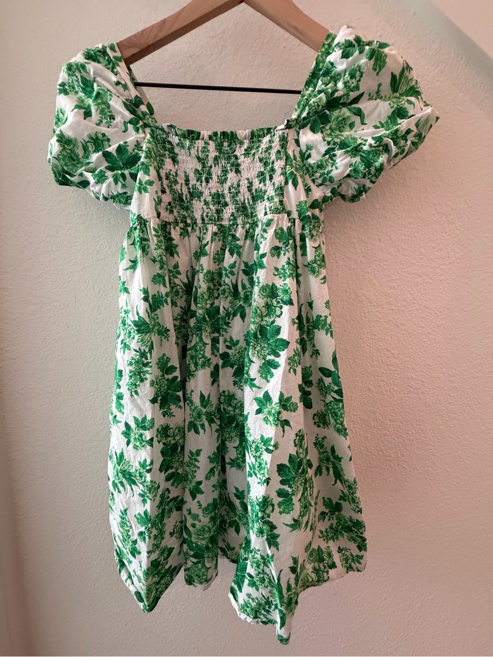 Janie and Jack Green Floral Smocked White Dress- Size 8